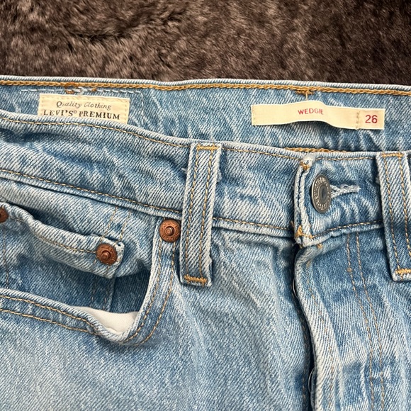 Levi’s Denim Jeans - Picture 4 of 5